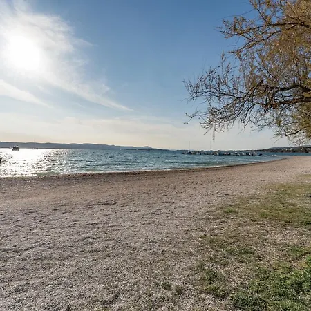 Sogi Biograd Na Moru