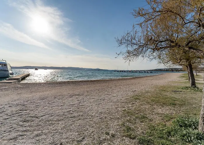 Sogi Biograd Na Moru