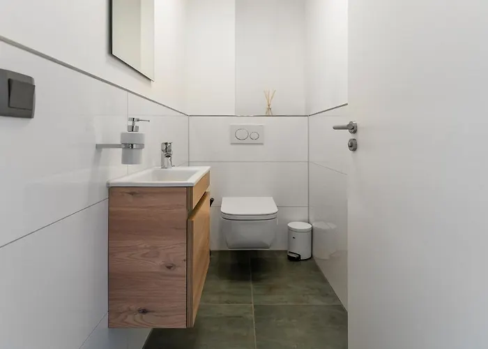 Sogi Biograd Na Moru