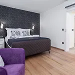 Sogi Apartman *