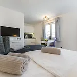 Sogi Apartman *