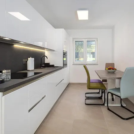 Sogi Apartment