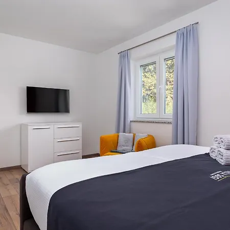 Apartment Sogi *