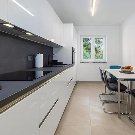 Sogi Apartment